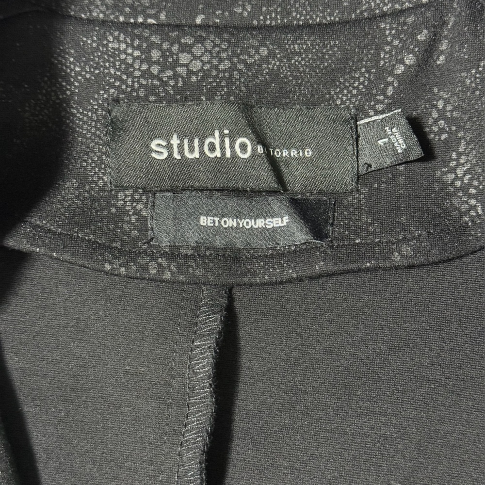 Stylish Black Jacket by Torrid - Picture 3 of 8